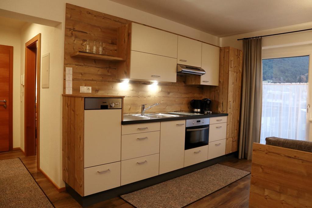 Apart Gaberhof Tarrenz Exteriör bild